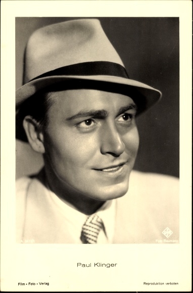 Postcard actor Paul Klinger, UFA Film A 3473 1, hat, tie