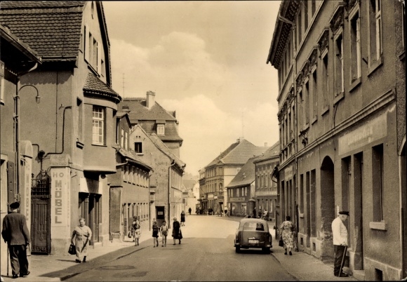 Ak Teuchern im Burgenlandkreis, Straße des Friedens, HO Möbel