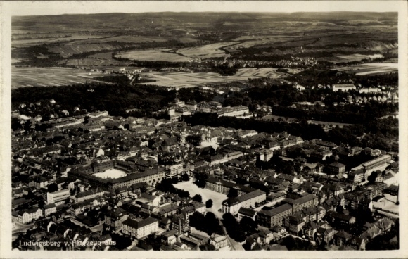 Ak Ludwigsburg in Württemberg, Fliegeraufnahme