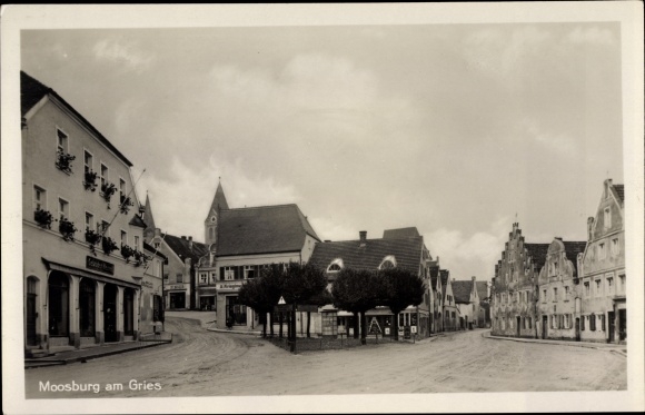 Postcard Moosburg an der Isar, Am Gries, street section, shops