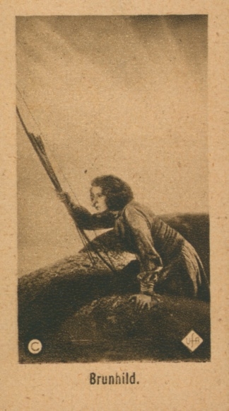 Collection picture Nibelungen Series 5 No. 20, actress Hanna Ralph as Brunhild