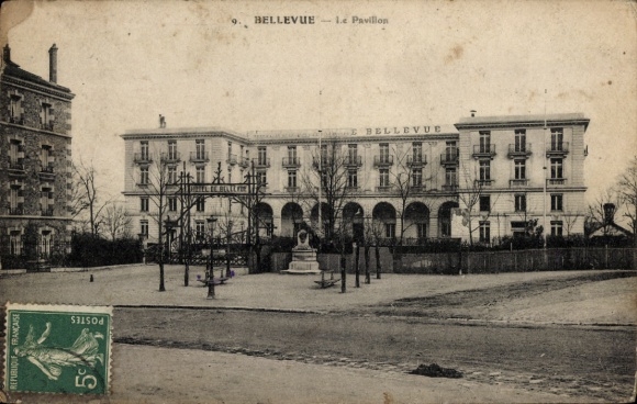 Ak Bellevue Hauts de Seine, Le Pavillon