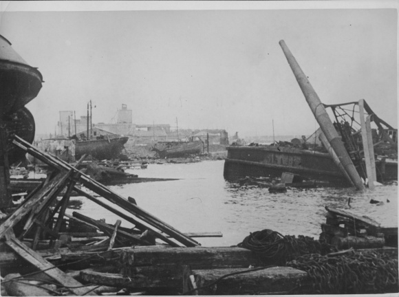 Photo Kerch Crimea Ukraine, Ships destroyed by Stukas in Hagen, 1941