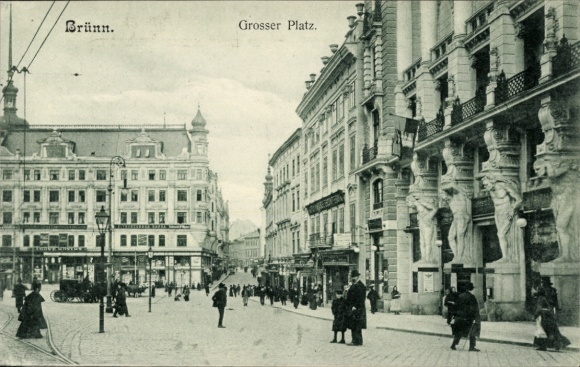 Ak Brno Brünn Südmähren, Grosser Platz,  Architektur, Stadtansicht, Schwarz-Weiß-Fotografie