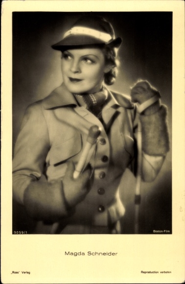 Postcard actress Magda Schneider, portrait, Ross Verlag 6580/1