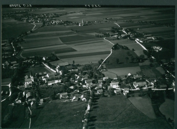 Foto Taufkirchen Oberbayern, Fliegeraufnahme