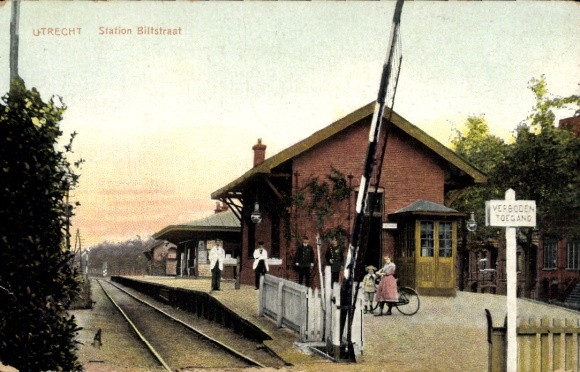 Postcard Utrecht Netherlands, Station Biltstraat, train station, barrier