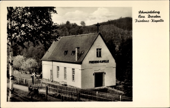 Postcard Schmiedeberg Dippoldiswalde in the Eastern Ore Mountains, view of the Friedenskapelle