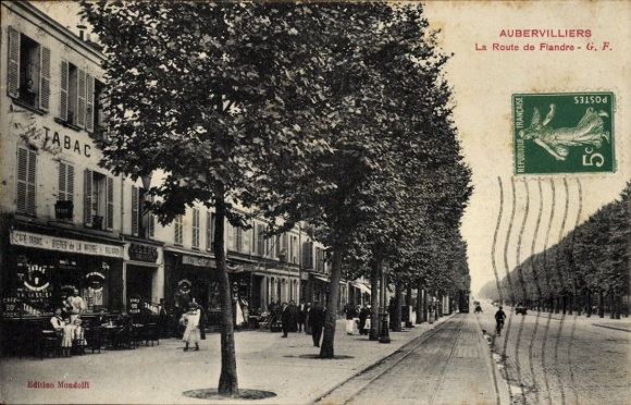 Ak Aubervilliers Seine Saint Denis, TABAC, La Route de Flandre, historische Straßenszene, Bäum...