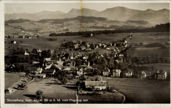 Ak Weiler Simmerberg im Allgäu, Landschaftsaufnahme,  bayr. Allgäu, Flugzeugperspektive