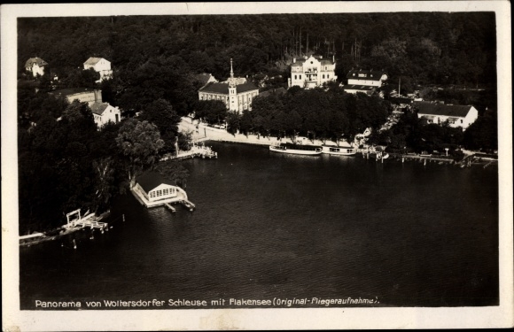 PC Woltersdorf near Berlin, Woltersdorfer Schleuse, Flakensee, aerial photo