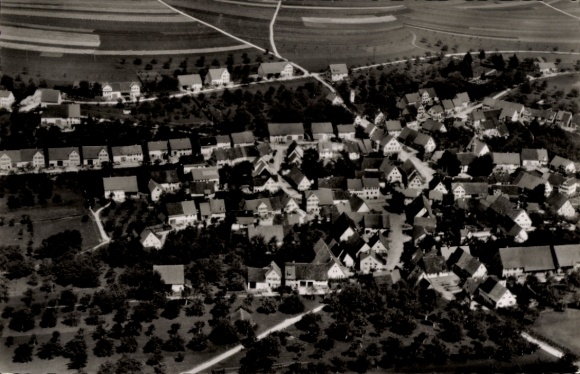 Postcard Wittlingen Bad Urach in Württemberg, aerial photograph, inn and butcher shop at Rössle