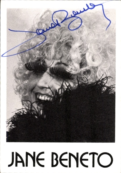 Postcard Jane Beneto as a woman, autograph