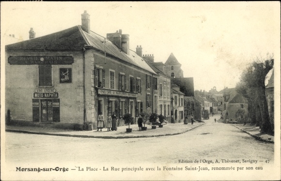 Ak Morsang sur Orge Essonne, La Place, La Rue principale avec la Fontaine Saint Jean