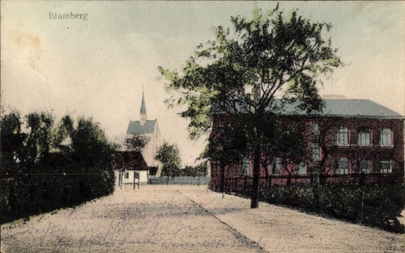 Postcard Blumberg Ahrensfelde near Berlin, street, houses