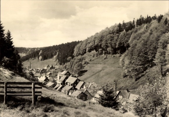 Postcard Fehrenbach Masserberg in Thuringia, landscape with houses, trees, hills, black and white photo
