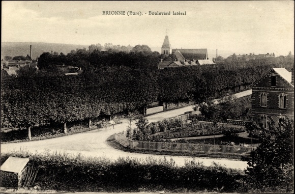 Postcard Brionne Eure, Side Boulevard