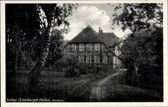 Postcard Soltau Lüneburg Heath Lower Saxony, house in rural style, groups of trees, path to the building,
