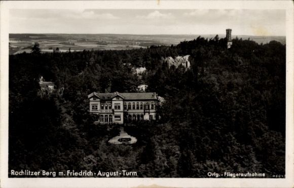 Ak Rochlitz an der Mulde Sachsen, Rochlitzer Berg, Friedrich-August-Turm, Fliegeraufnahme, Sachse