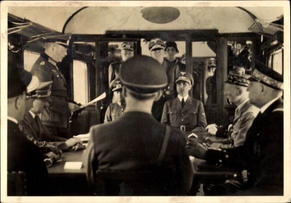 KP Rozejm w Compiegne 1940, historyczny wagon kolejowy, Adolf Hitler, Heß, Keitel