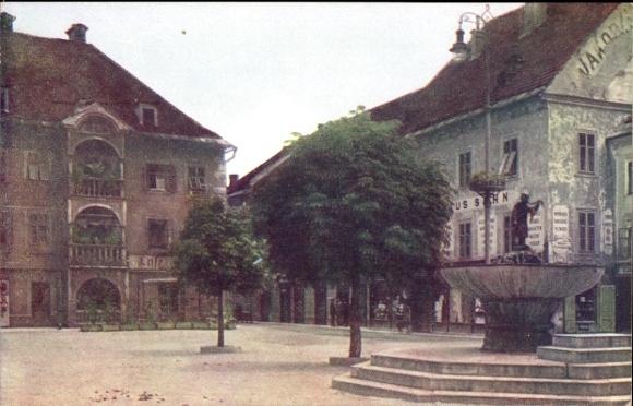 Postcard Sankt Veit an der Glan Carinthia, square with fountain