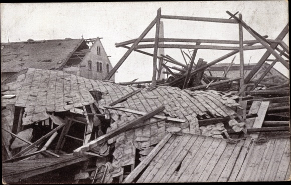 Postcard Chemnitz in Saxony, storm disaster 1916, destroyed roofs