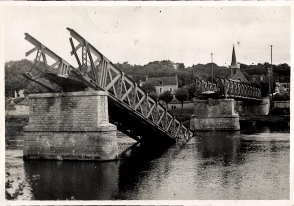 Photo Champagne sur Seine Seine et Marne, Destroyed Bridge, 1940