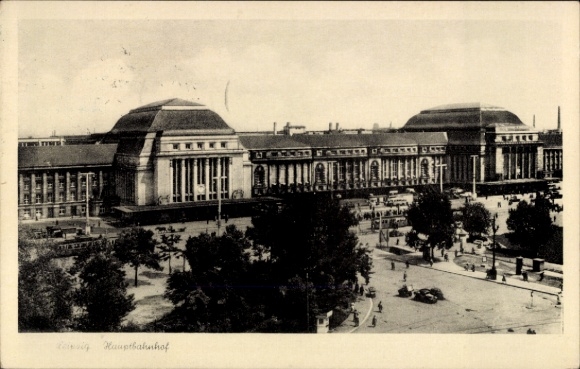 Ak Leipzig, Hauptbahnhof   Architektur, Schwarz-Weiß-Foto