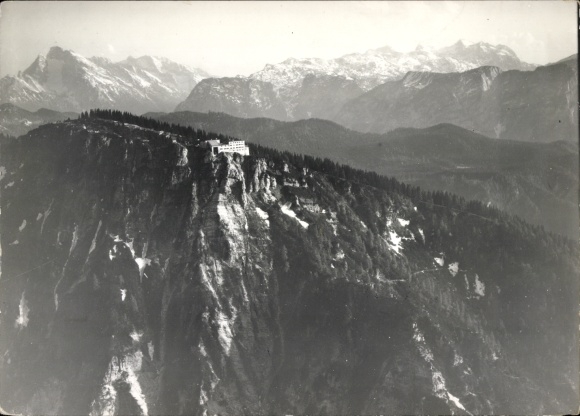 Ak Bad Reichenhall in Oberbayern, Predigtstuhlbahn, Bergstation, dahinter der Hochstaufen