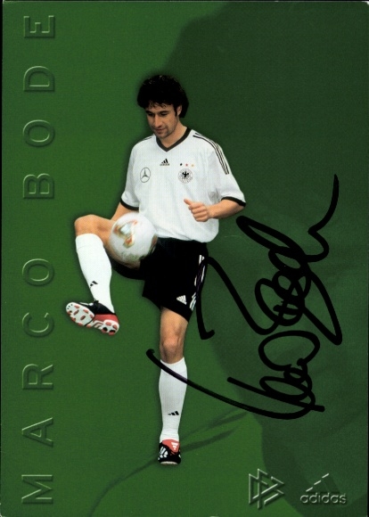 Postcard footballer Marco Bode, autograph