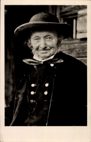 Postcard Gutach im Breisgau Black Forest, Black Forest costume from the Gutach Valley