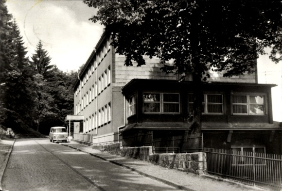 Postcard Elgershausen Schauenburg in Hesse, multi-story building, street, tree, vintage bus
