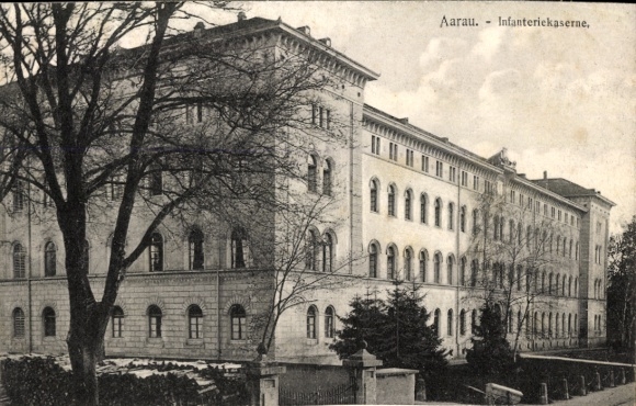 Postcard Aarau Canton of Aargau, infantry barracks