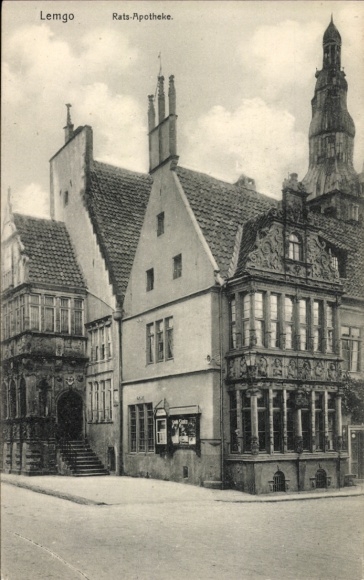 Ak Lemgo in Lippe, Rats-Apotheke,  Gebäude, Stadtansicht