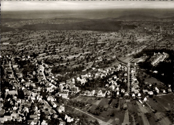 Ak Reichenbach Waldbronn in Baden Württemberg, Luftaufnahme von Reichenbach, Wohnsiedlungen, Acke