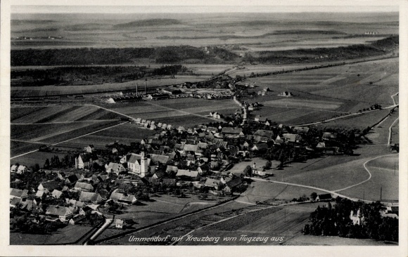 Postcard Ummendorf in Württemberg, aerial photograph, Kreuzberg