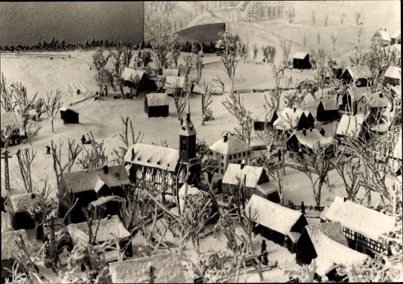 Ansichtkaart Mauersberg Kreis Marienberg, maquette van de stad rond 1926, winter, Prof. R. Mauersberger Foundation