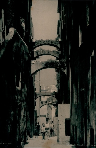 Chromotype San Remo Liguria, Rue dans la vieille ville