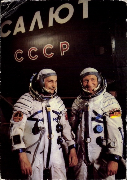 Postcard Joint cosmic flight, USSR, GDR, Sigmund Jähn, Waleri Bykowski