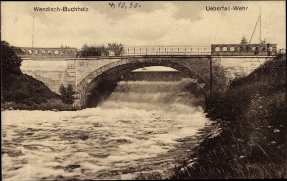 Postcard Wendisch Buchholz Märkisch Buchholz Dahme Spreewald, overrun weir