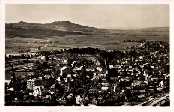 Ak Lichtenfels am Main Oberfranken, Fliegeraufnahme, Staffelberg