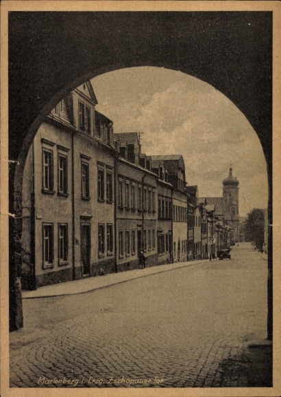 Postcard Marienberg in the Ore Mountains Saxony, Drei Brüder Höhe, view through the Zschopauer Gate into the A...