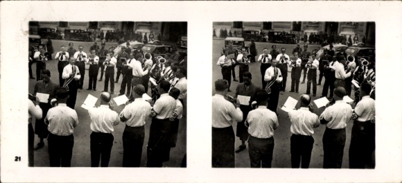 Stereo Raumbild Foto "Großdeutschlands Wiedergeburt" Nr. 21, Wien, Standkonzert der SA 1938