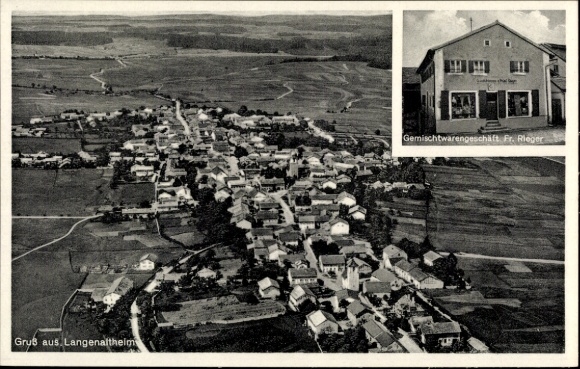 Ak Langenaltheim in Mittelfranken, Luftaufnahme von  Gemischtwarengeschäft Fr. Rieger