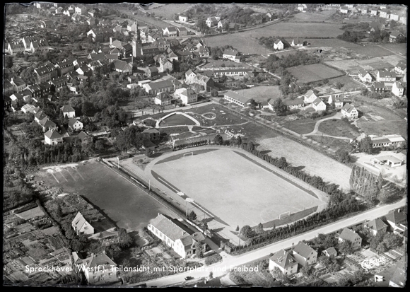 7 glass negatives Sprockhövel in the Ruhr area, street, overall view, various views