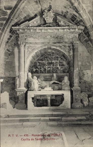 KP Poblet Tarragona Katalonia, Monasterio de Chapel Santo Sepulcro, posągi