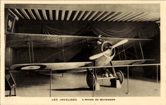 Postcard French military aircraft, Les Invalides, l'Avion de Guynemer
