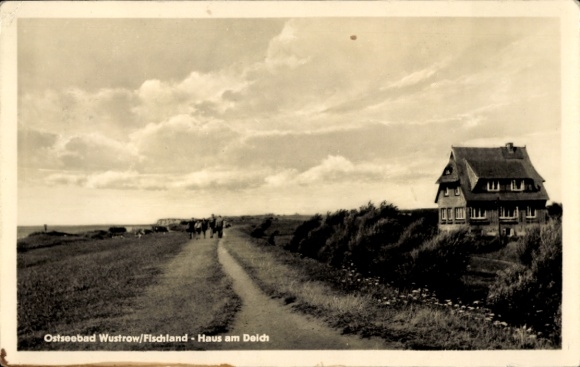 Postcard Ostseebad Wustrow Fischland, Ostseebad Haus am Dike, beach path, clouds in the sky