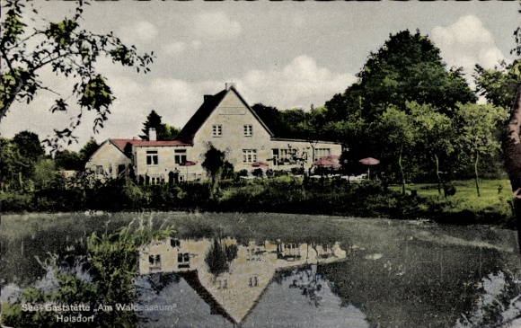 Postcard Hoisdorf in Schleswig-Holstein, lakeside restaurant Am Waldessaum, house with garden, pond reflection