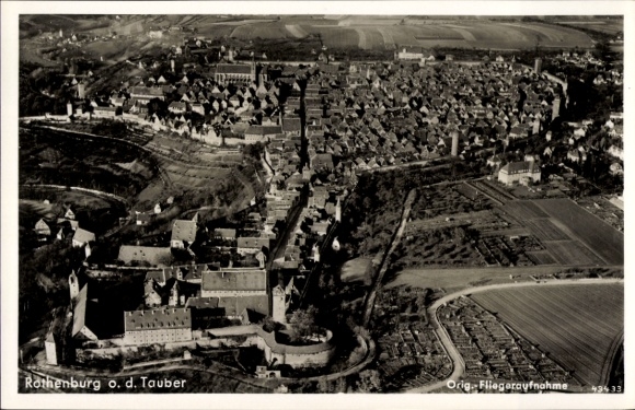 Ak Rothenburg ob der Tauber Mittelfranken, Luftaufnahme, Stadtansicht,  Architektur